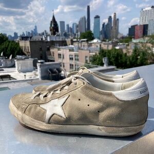 Golden Goose Women's Super-Star Low-Top Suede Sneakers 38